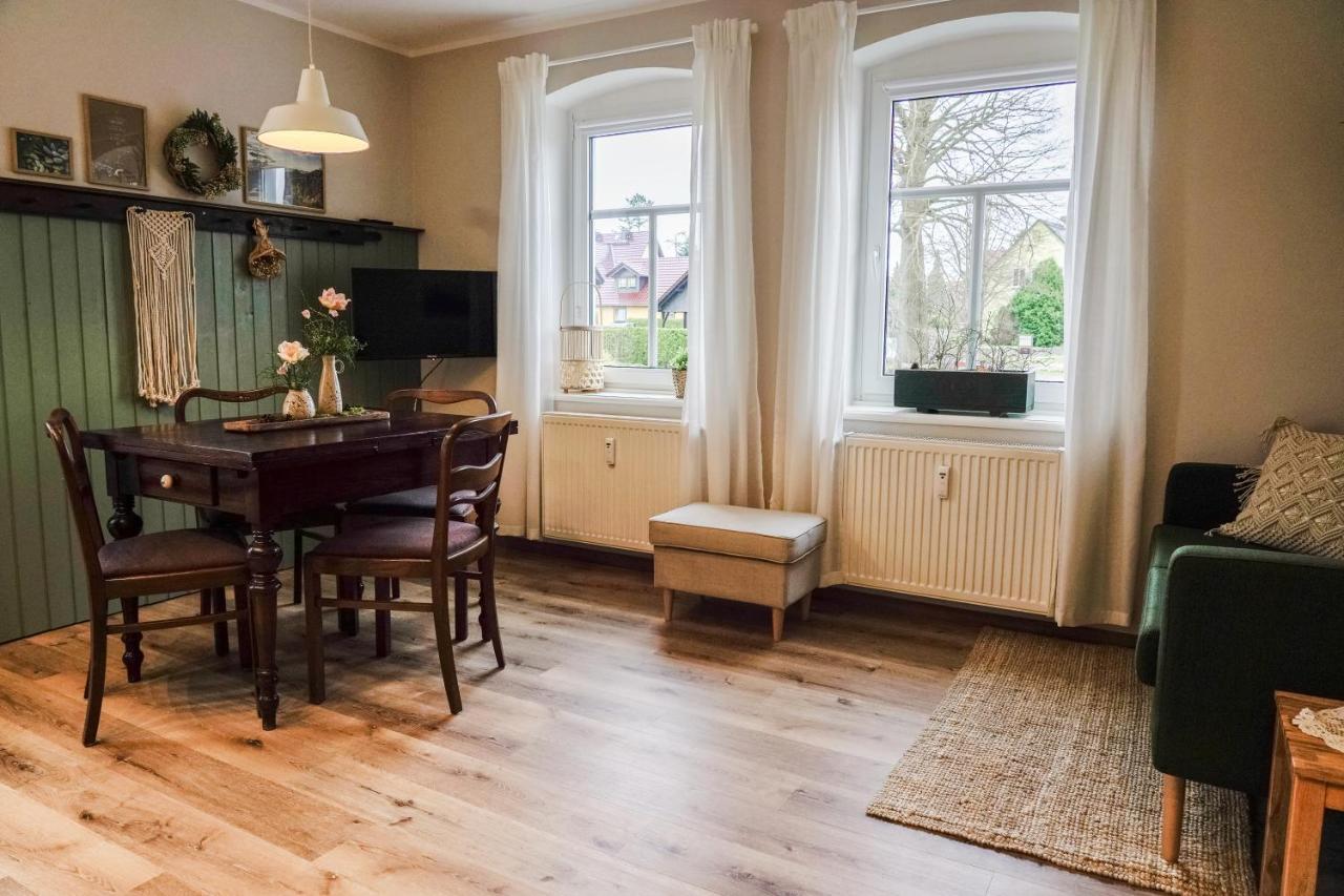 Urlaubsfreude Biedermann Haus Gluecksstein Ferienwohnung Smaragd Bad Schandau Exterior photo